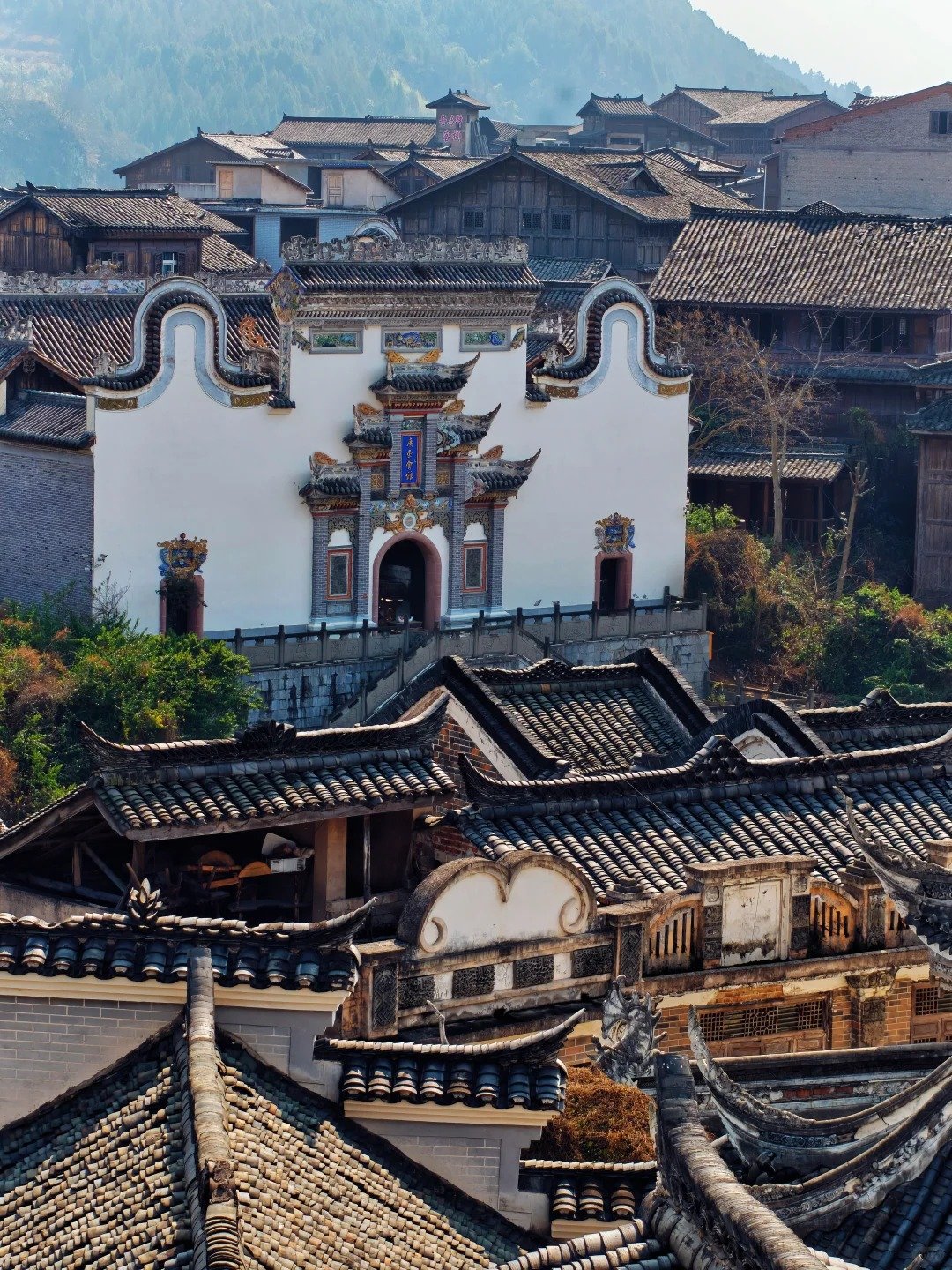 KAILI 凯里